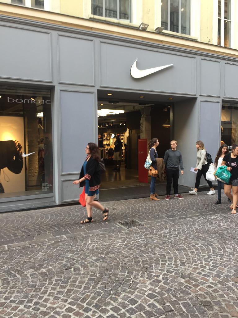 boutique nike a lille boutique nike a lille